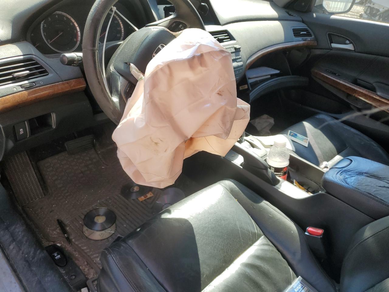 1HGCP2F84BA021370 2011 Honda Accord Exl