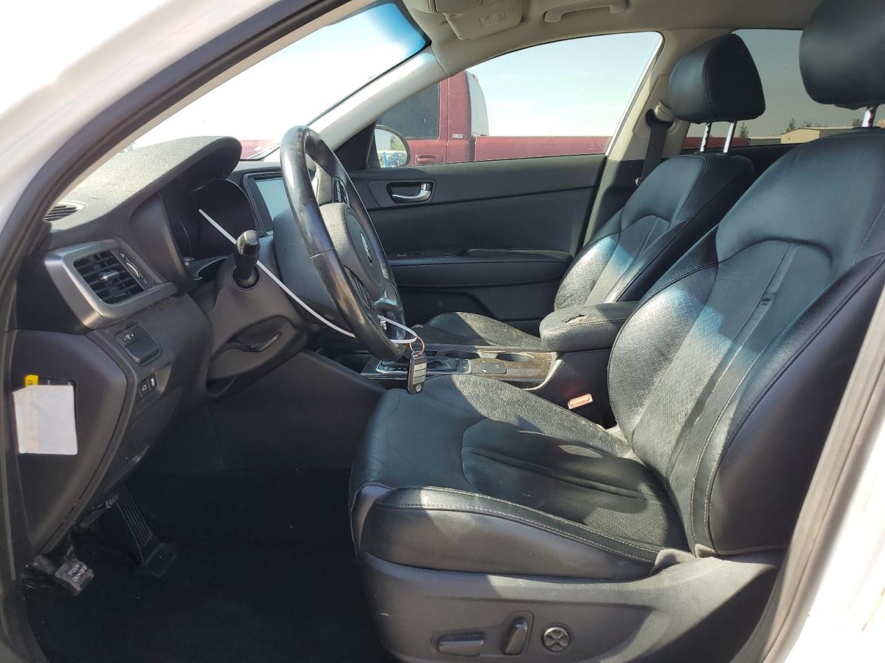 5XXGU4L3XGG050798 2016 Kia Optima Ex