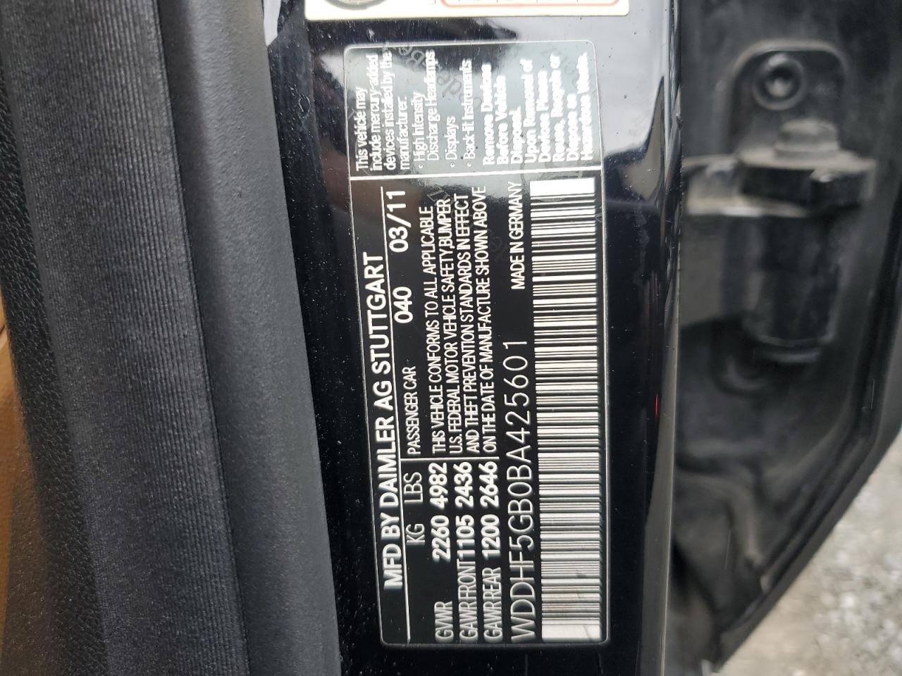 WDDHF5GB0BA425601 2011 Mercedes-Benz E 350