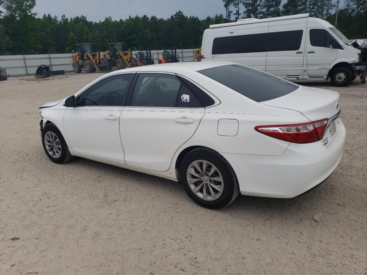 2016 Toyota Camry Le vin: 4T1BF1FKXGU156406