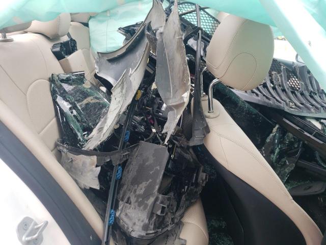 2016 Mercedes-Benz C 300 4Matic VIN: 55SWF4KB8GU139723 Lot: 53291154