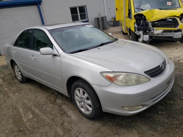 2003 Toyota Camry Le VIN: 4T1BF30K03U559230 Lot: 54425004