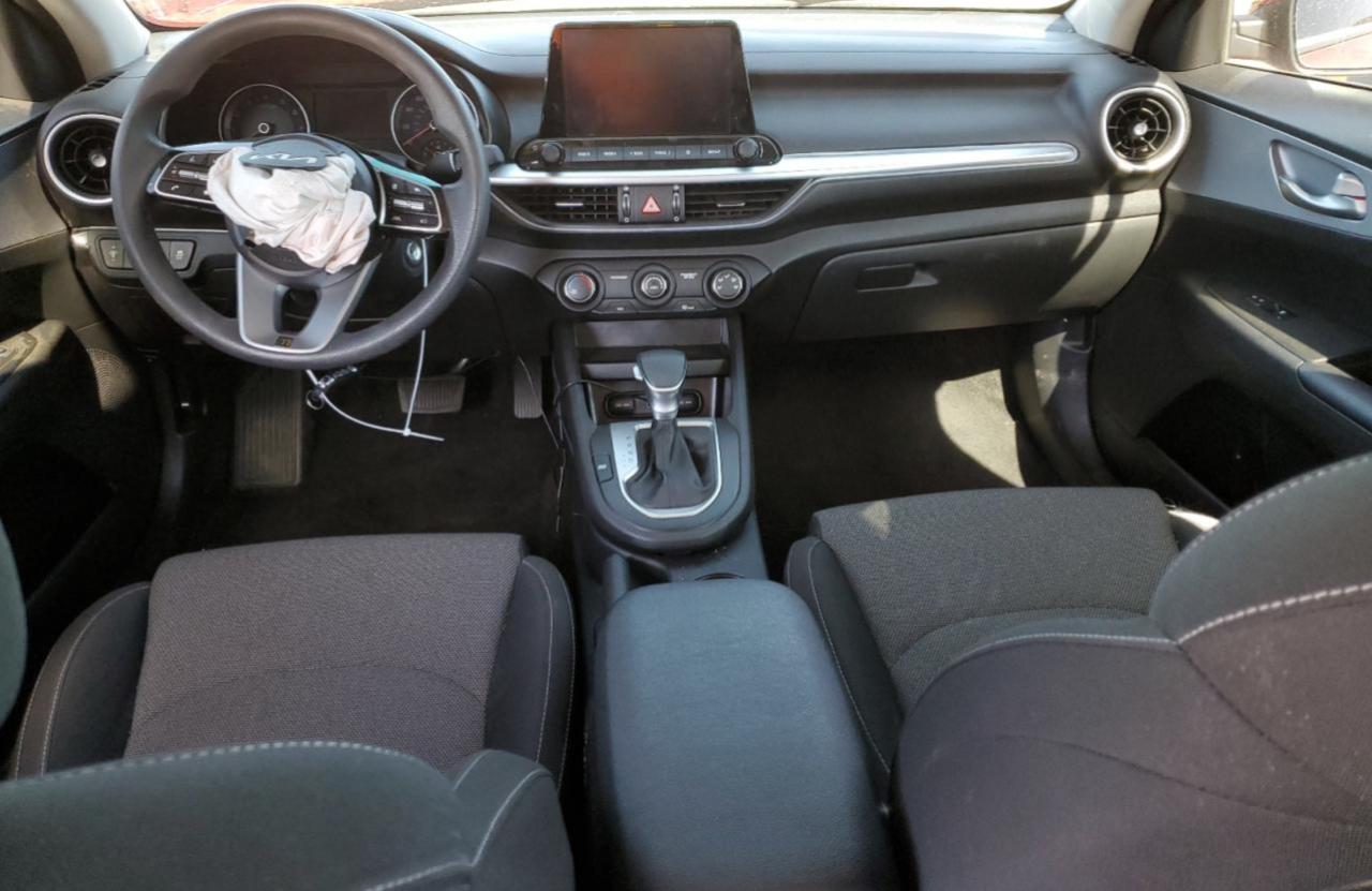 3KPF24AD9NE446031 2022 Kia Forte Fe