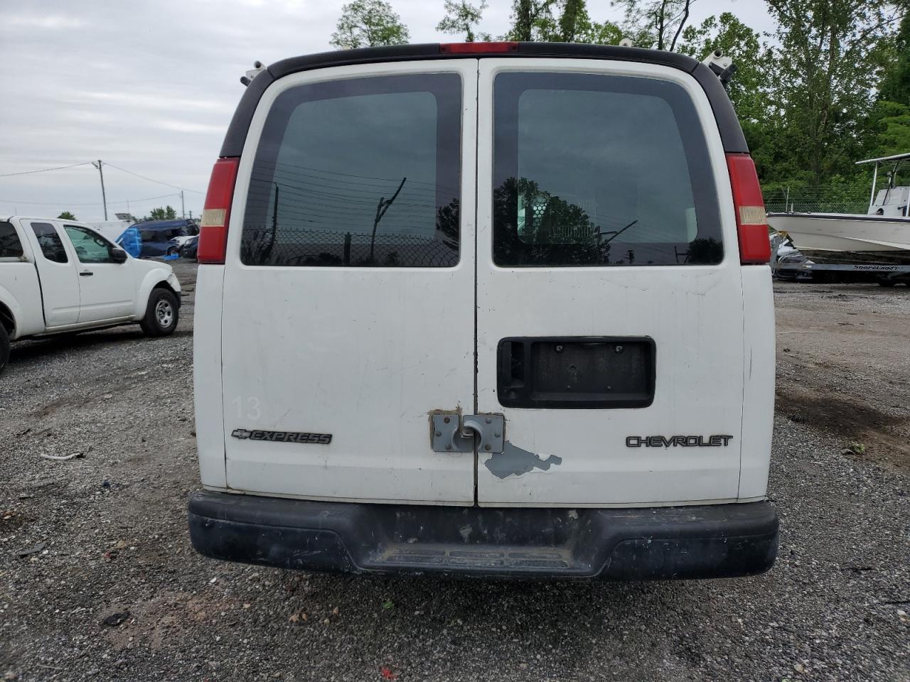 1GCEG15X131138111 2003 Chevrolet Express G1500