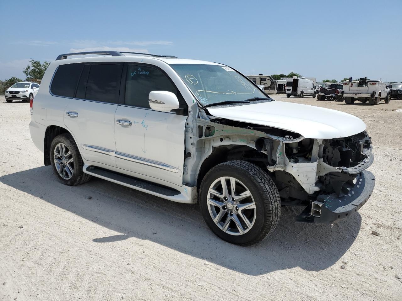 Lot #3029624100 2013 LEXUS LX 570