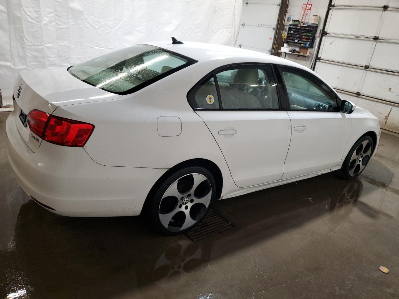 3VWDZ7AJ6BM350429 2011 Volkswagen Jetta Se