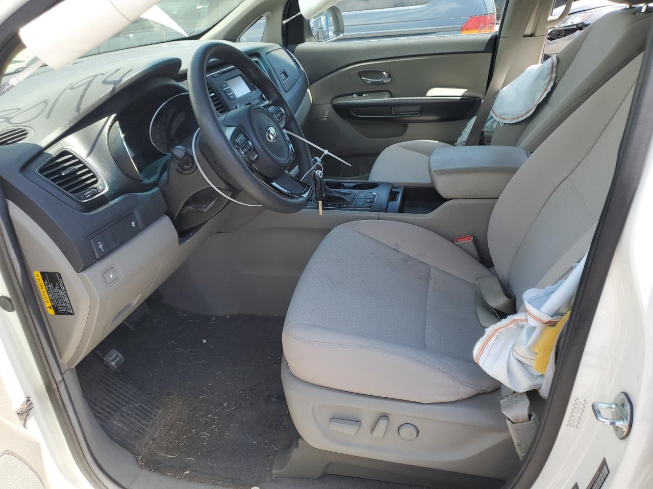 KNDMB5C14G6203736 2016 Kia Sedona Lx