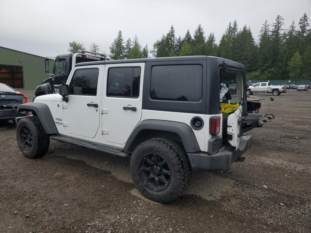 1C4BJWDG4DL502191 2013 Jeep Wrangler Unlimited Sport