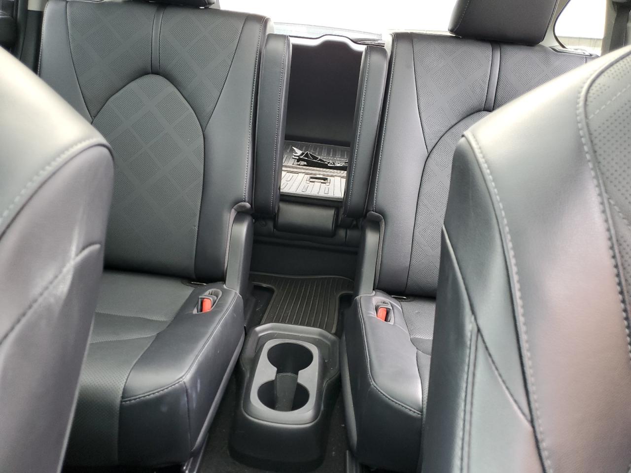 5TDEBRCH7NS094551 2022 Toyota Highlander Hybrid Platinum