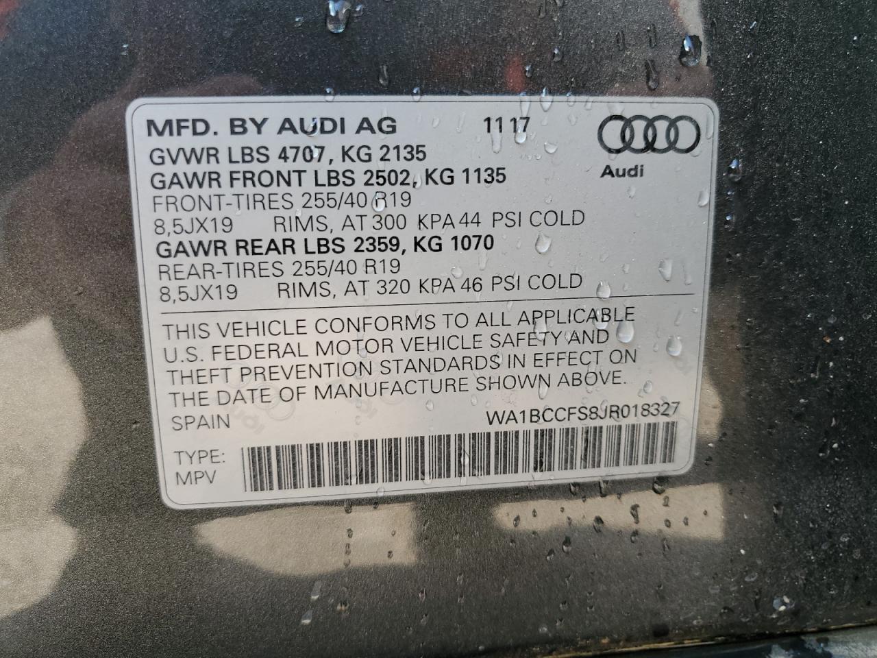 WA1BCCFS8JR018327 2018 Audi Q3 Premium