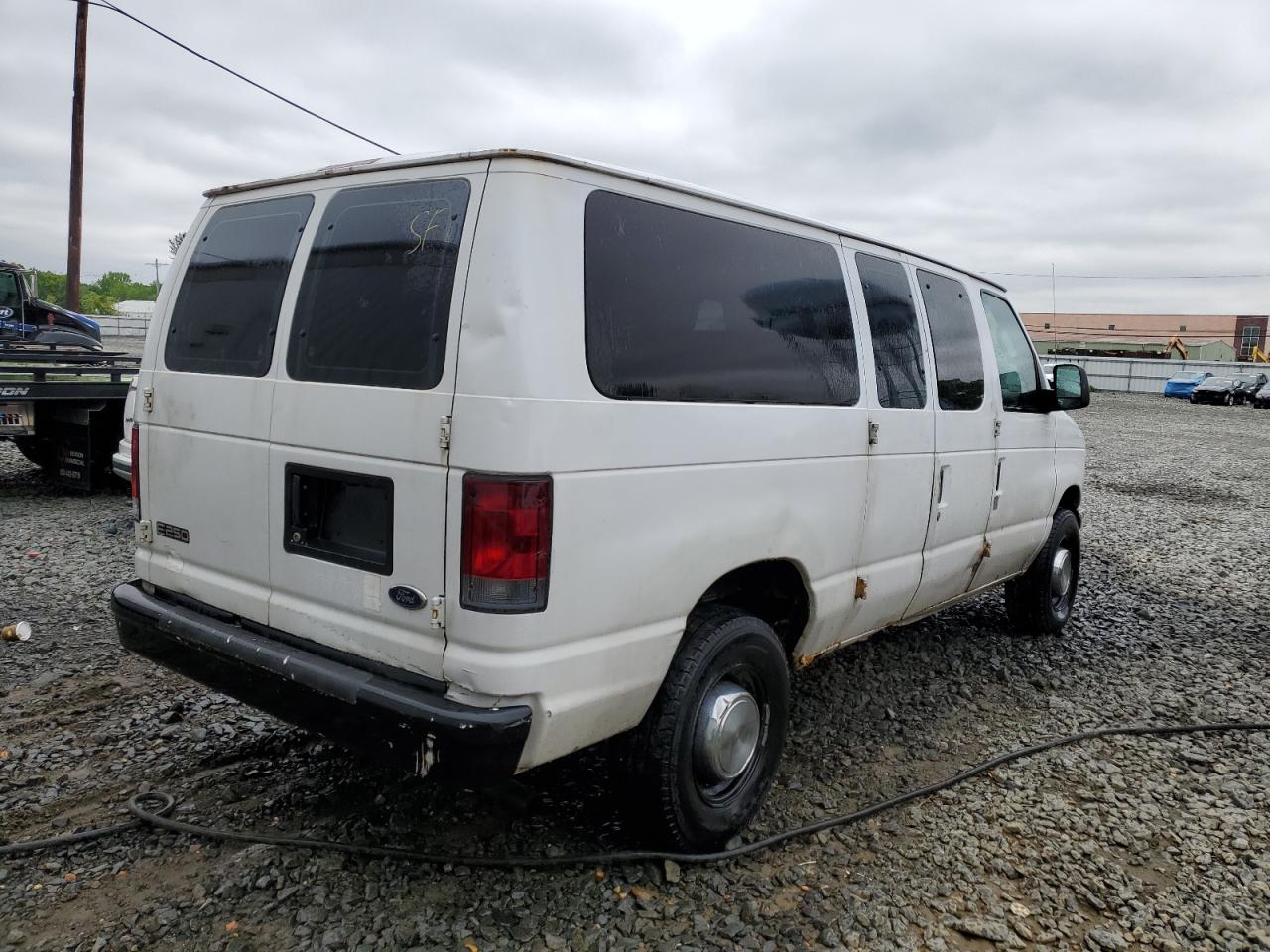 1FTNE24W74HB55671 2004 Ford Econoline E250 Van