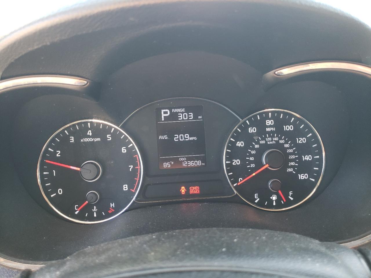 3KPFK4A76HE040271 2017 Kia Forte Lx