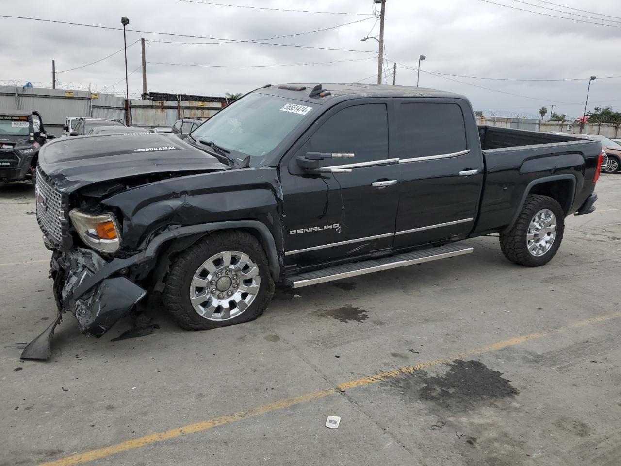 2015 GMC Sierra K2500 Denali vin: 1GT120E88FF623269