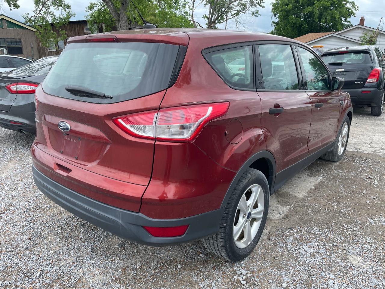 2014 Ford Escape S vin: 1FMCU0F72EUD49159