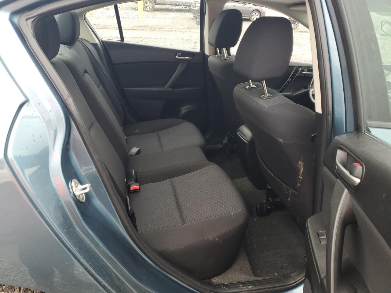 JM1BL1VG9B1412944 2011 Mazda 3 I