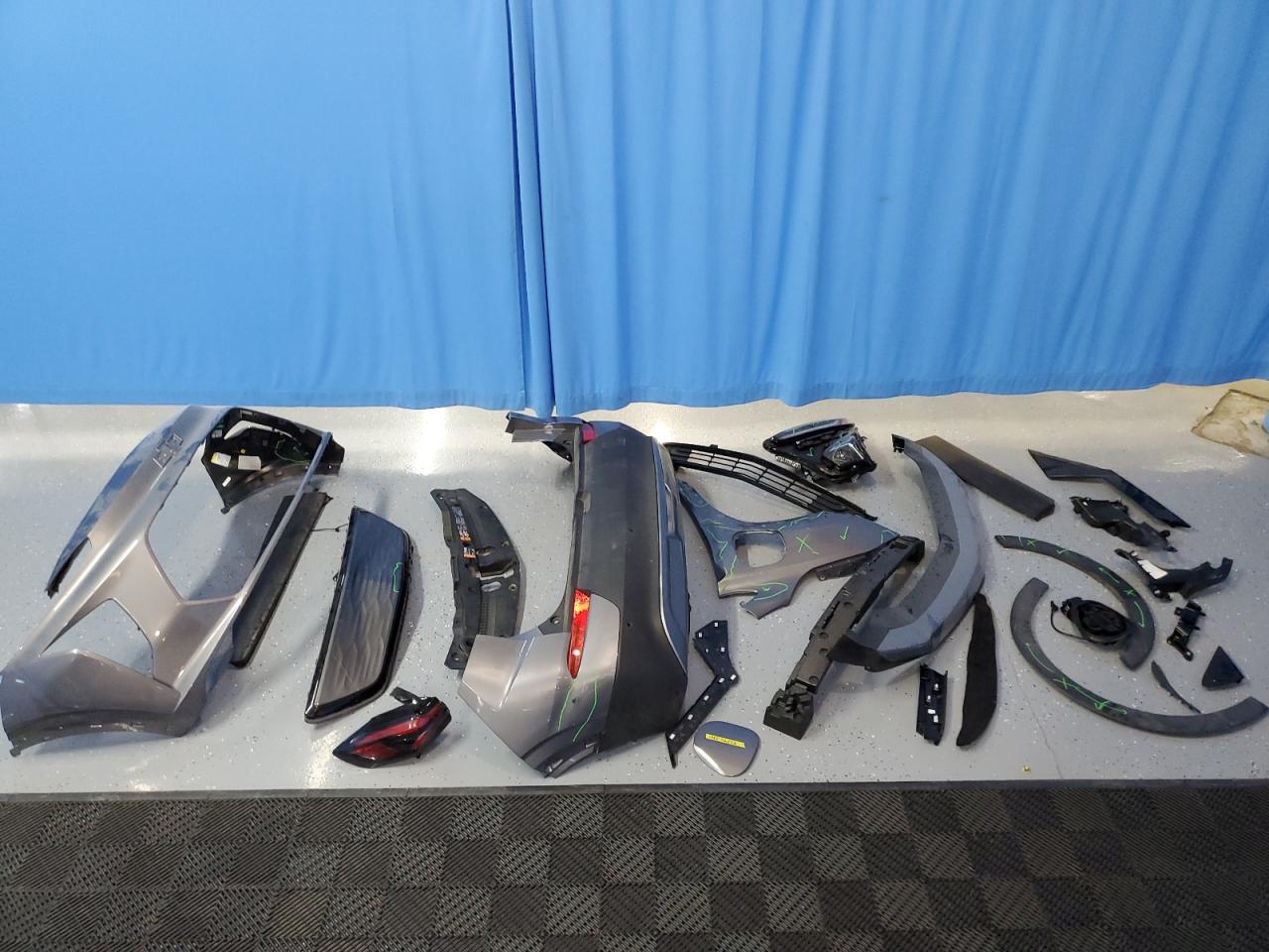 1G1FY6S03P4196630 2023 Chevrolet Bolt Euv Lt