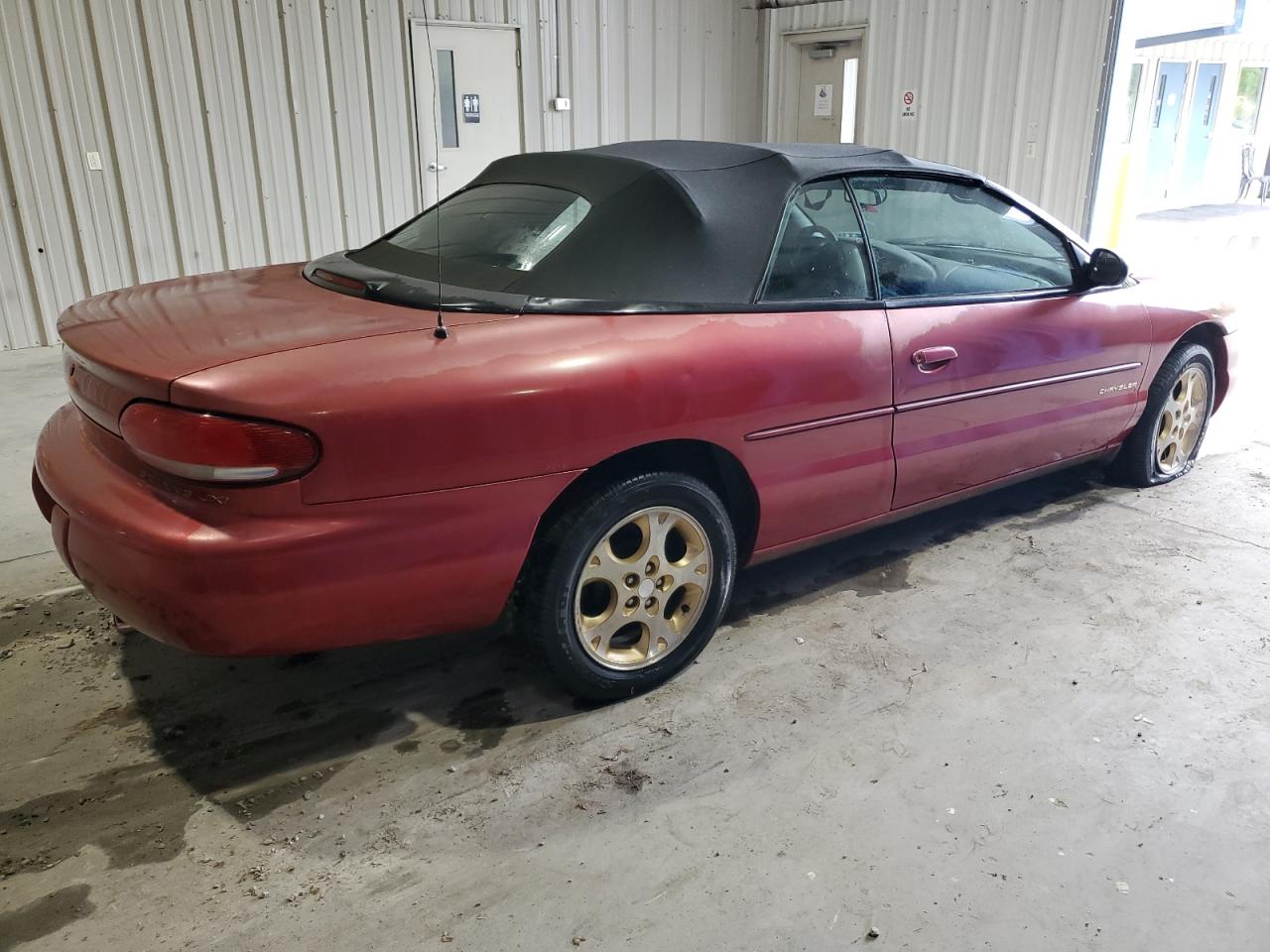 3C3EL55H3WT321698 1998 Chrysler Sebring Jxi