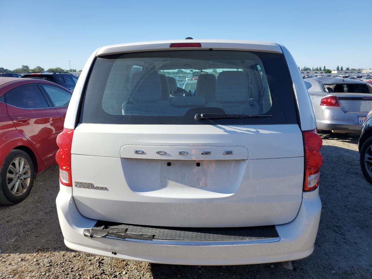 2C4RDGBG8GR399528 2016 Dodge Grand Caravan Se