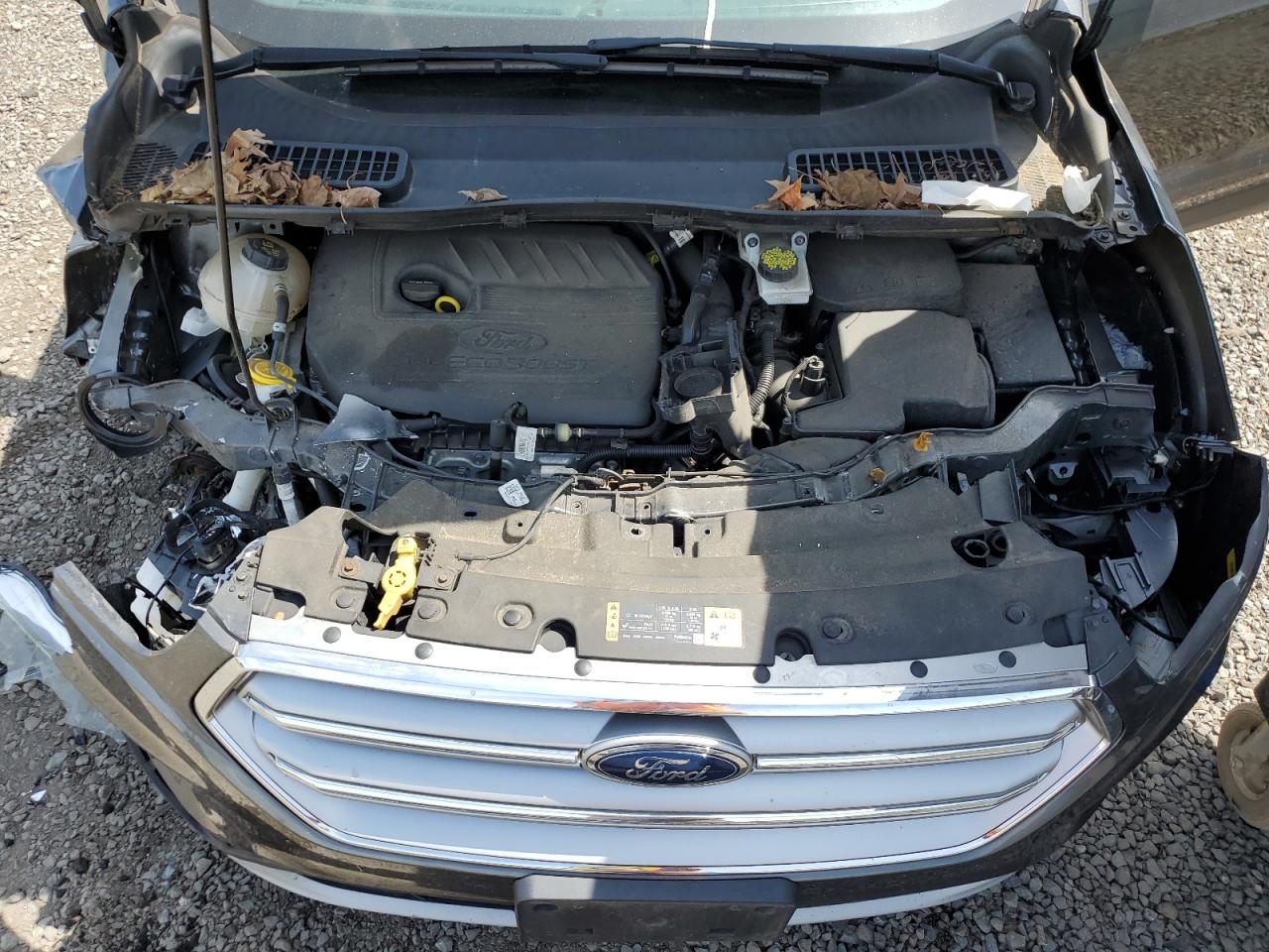 1FMCU9GD0HUE20033 2017 Ford Escape Se