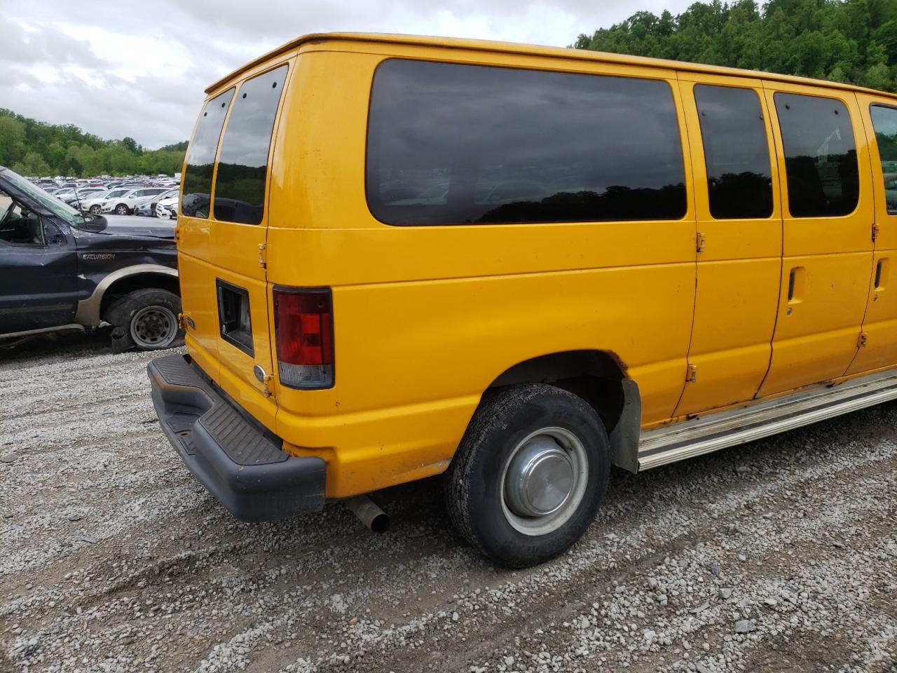 1FTNE24L25HA70454 2005 Ford Econoline E250 Van