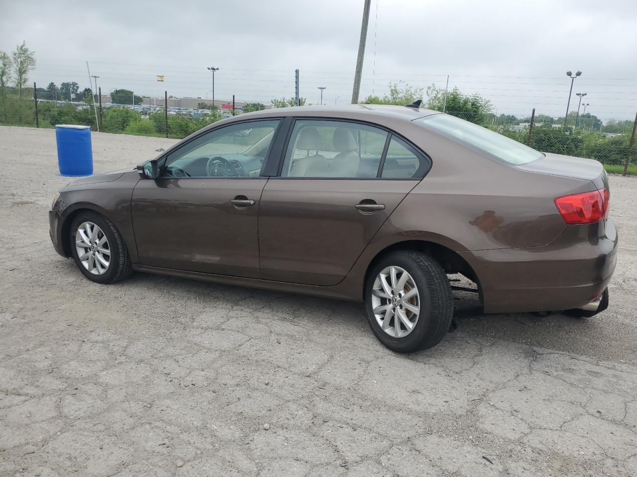 3VWDX7AJXBM353713 2011 Volkswagen Jetta Se