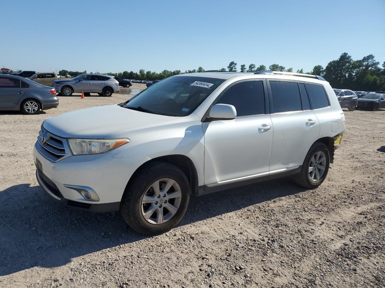 5TDZK3EH3DS113588 2013 Toyota Highlander Base