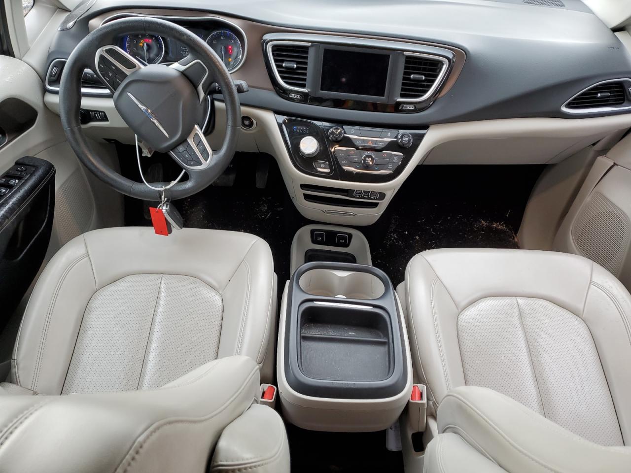 2C4RC1DG6MR527760 2021 Chrysler Voyager Lxi