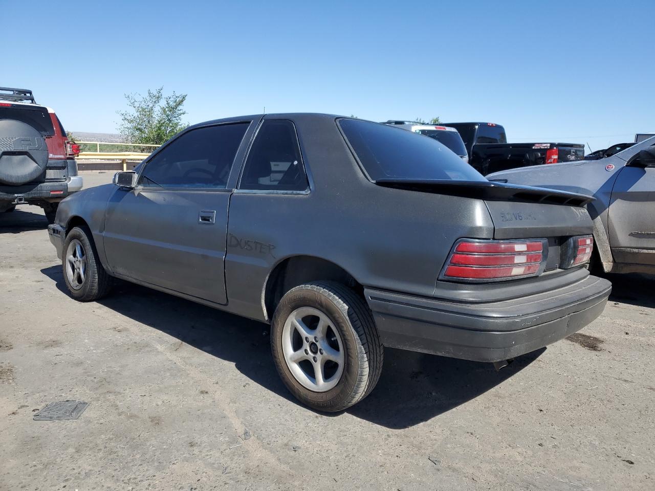 3P3XP6437NT319634 1992 Plymouth Sundance Duster