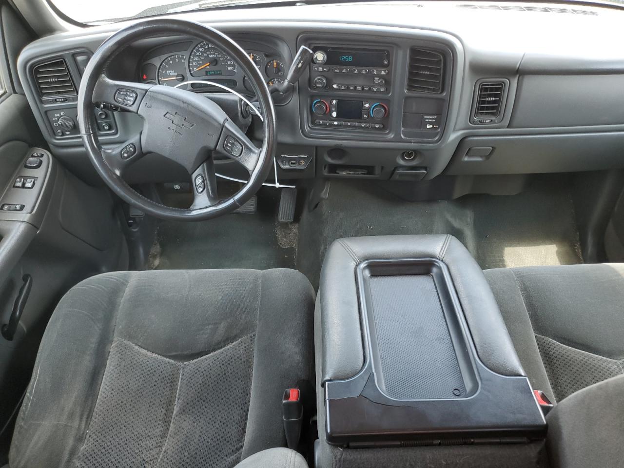 2GCEC19TX41181974 2004 Chevrolet Silverado C1500