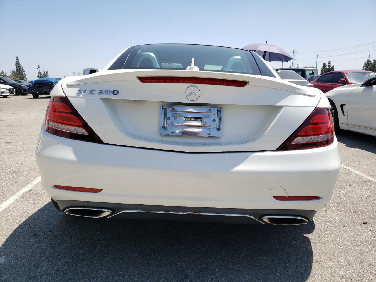 2017 Mercedes-Benz Slc 300 vin: WDDPK3JA5HF139427