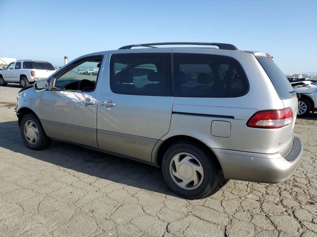 4T3ZF13C32U444912 2002 Toyota Sienna Le