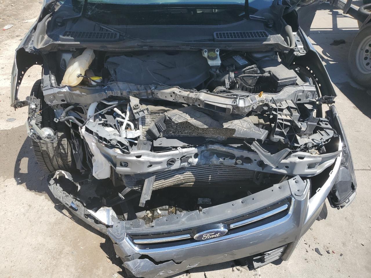 1FMCU9J96EUC67402 2014 Ford Escape Titanium