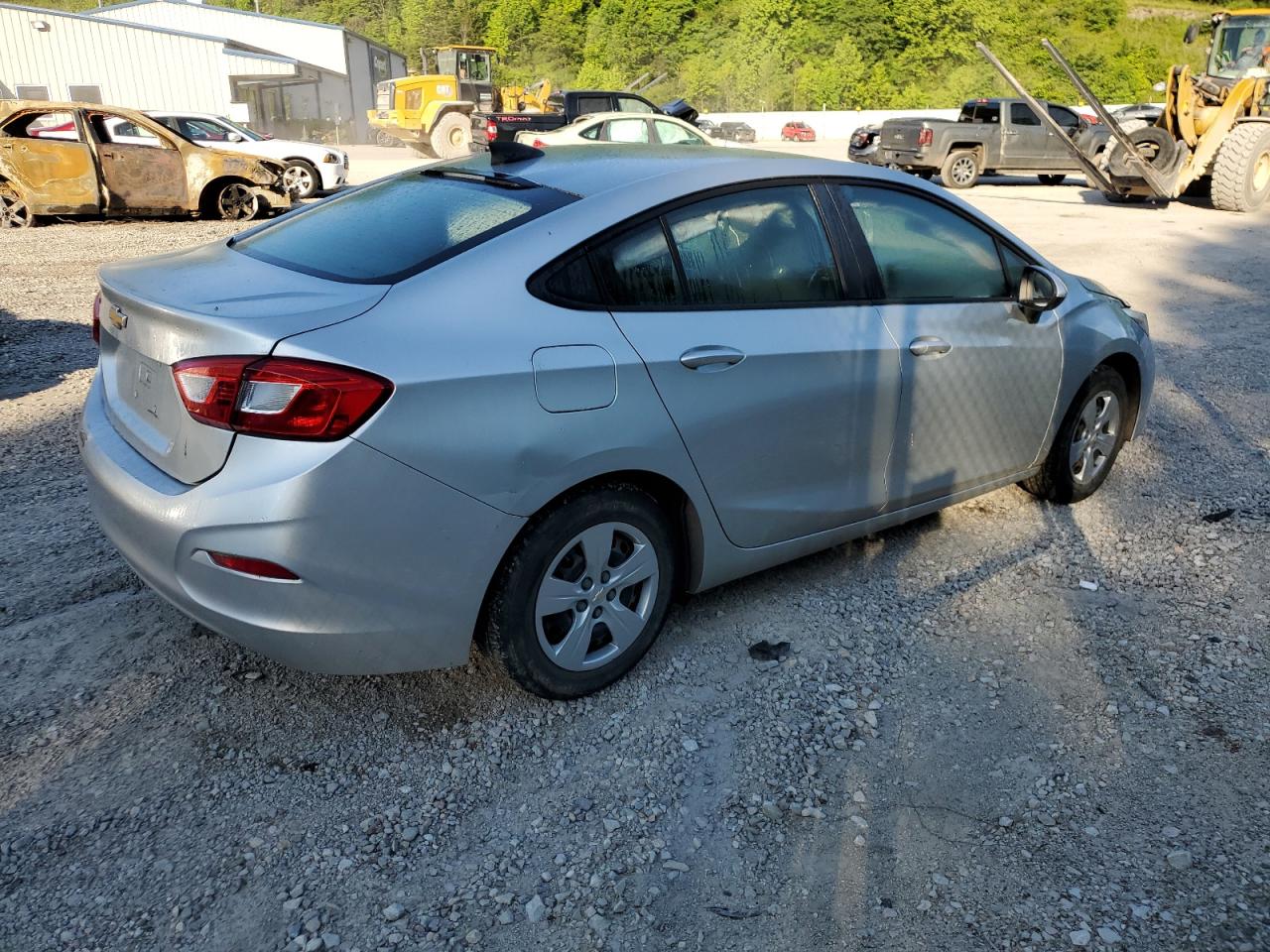 1G1BC5SM2J7131610 2018 Chevrolet Cruze Ls