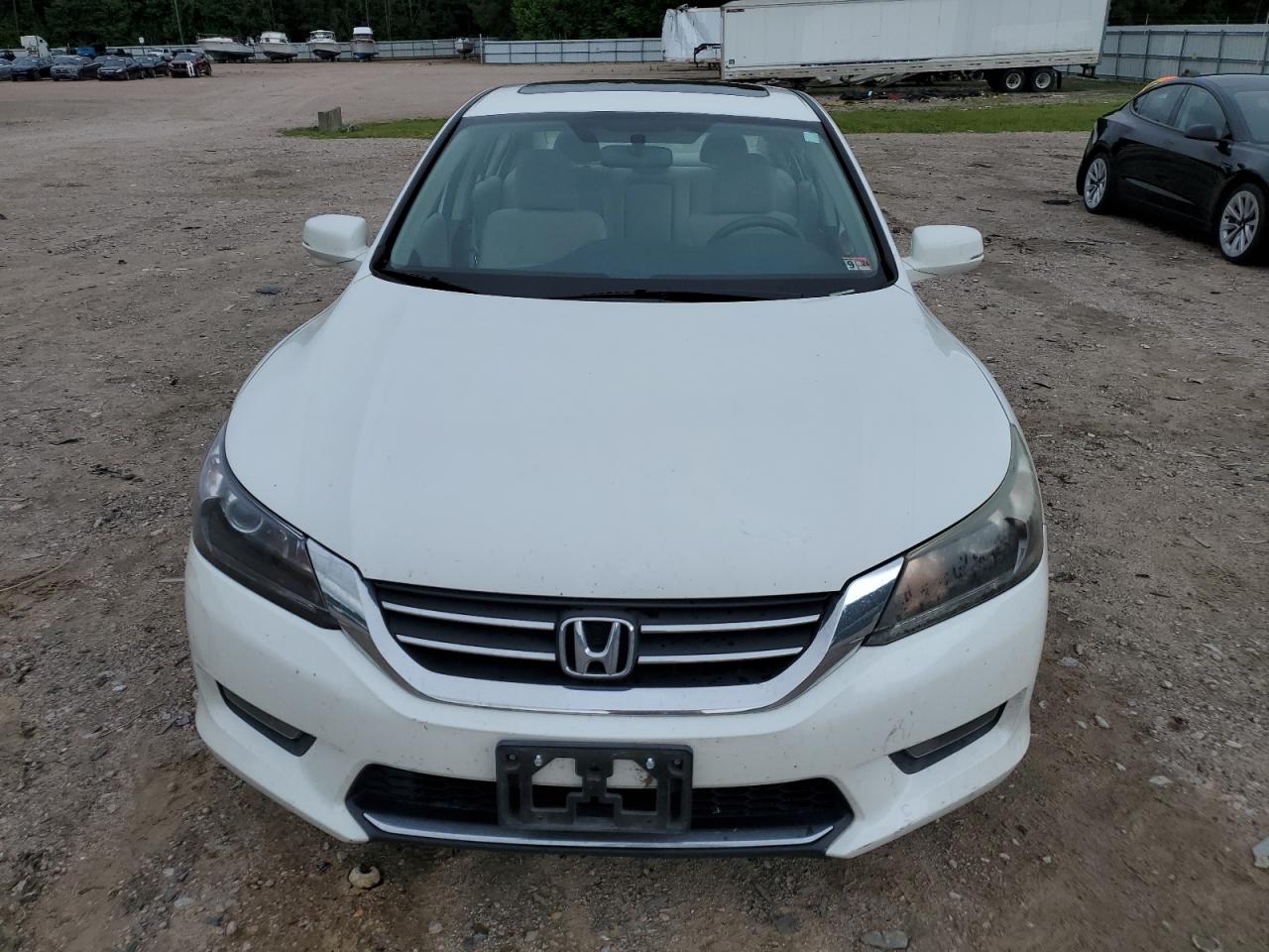 1HGCR2F7XFA032624 2015 Honda Accord Ex