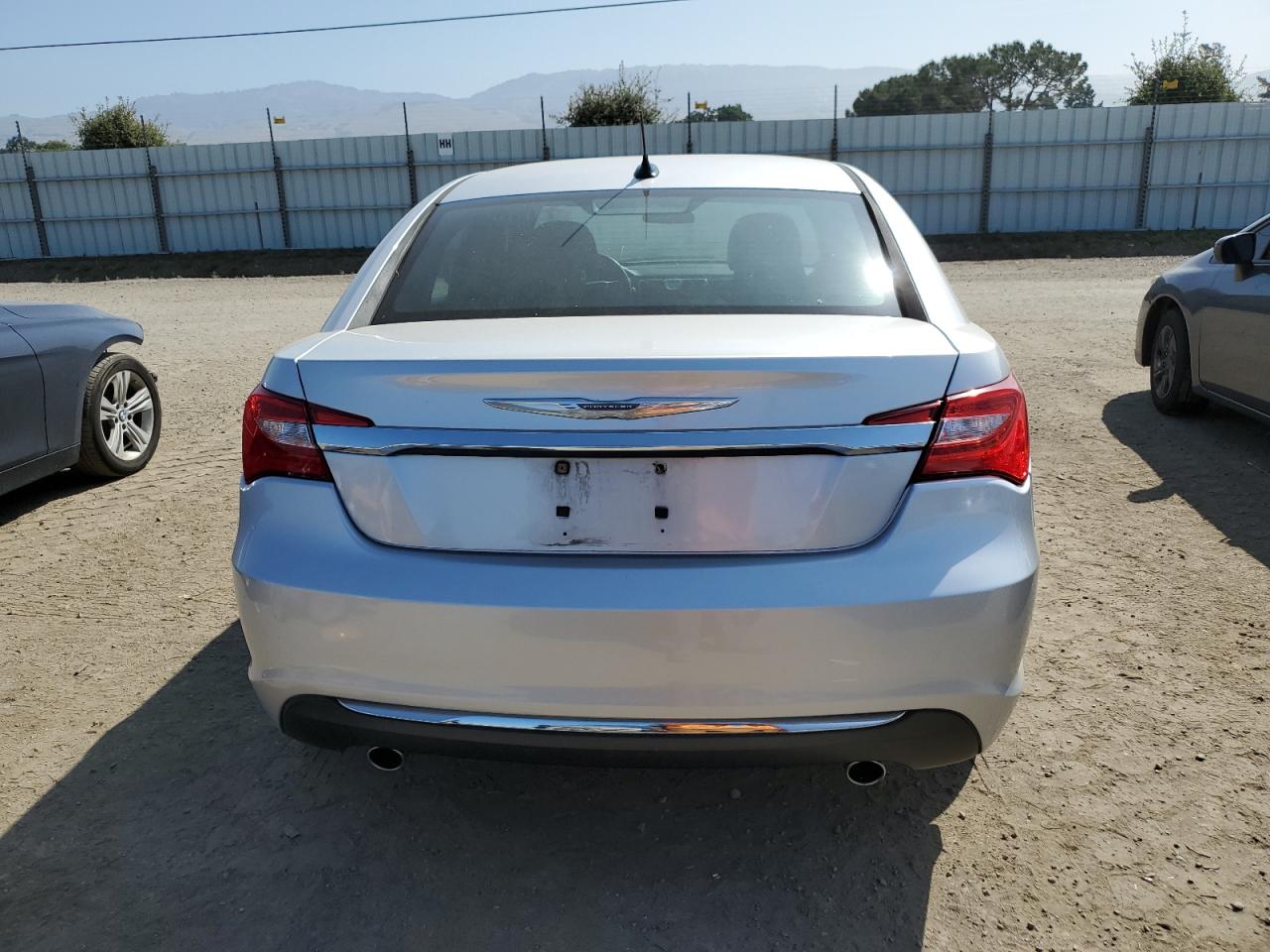 1C3CCBBG2CN184010 2012 Chrysler 200 Touring