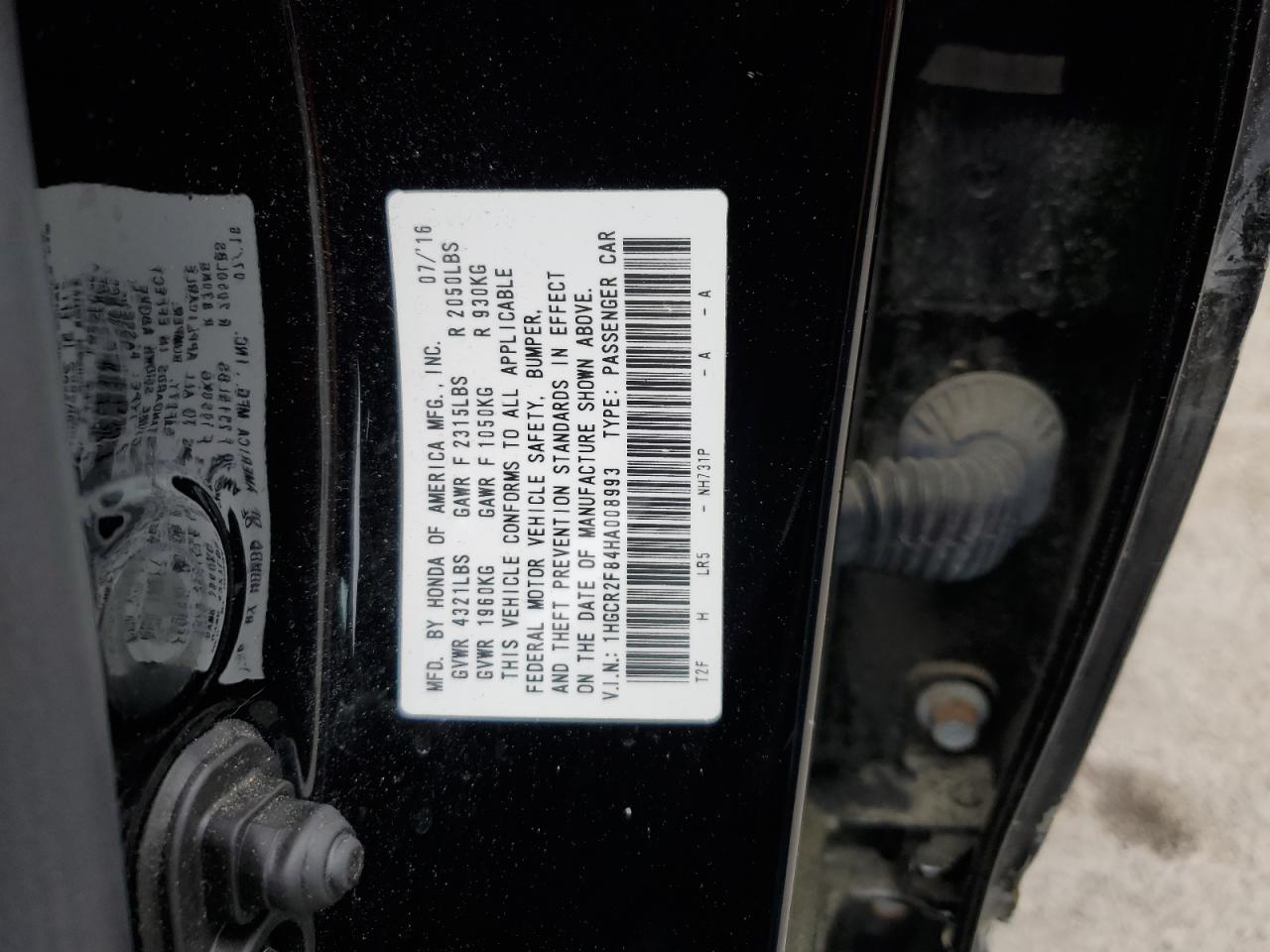 1HGCR2F84HA008993 2017 Honda Accord Exl