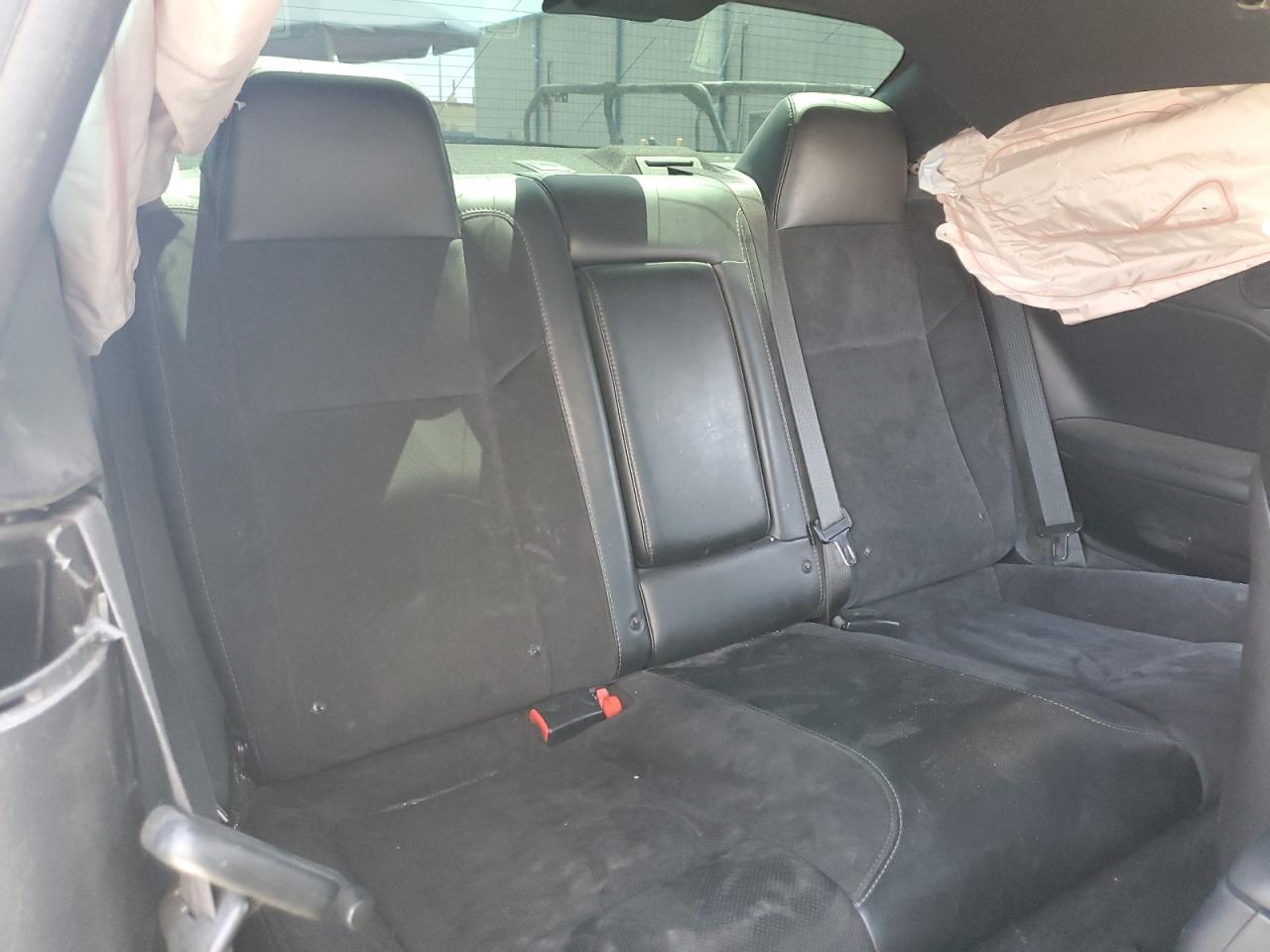 2C3CDZFJXGH100414 2016 Dodge Challenger R/T Scat Pack