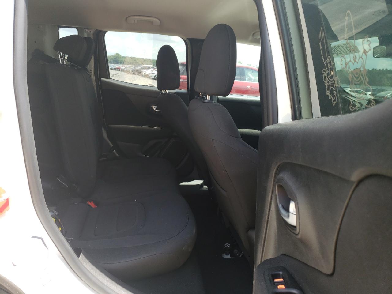 ZACNJABB8KPK79201 2019 Jeep Renegade Latitude