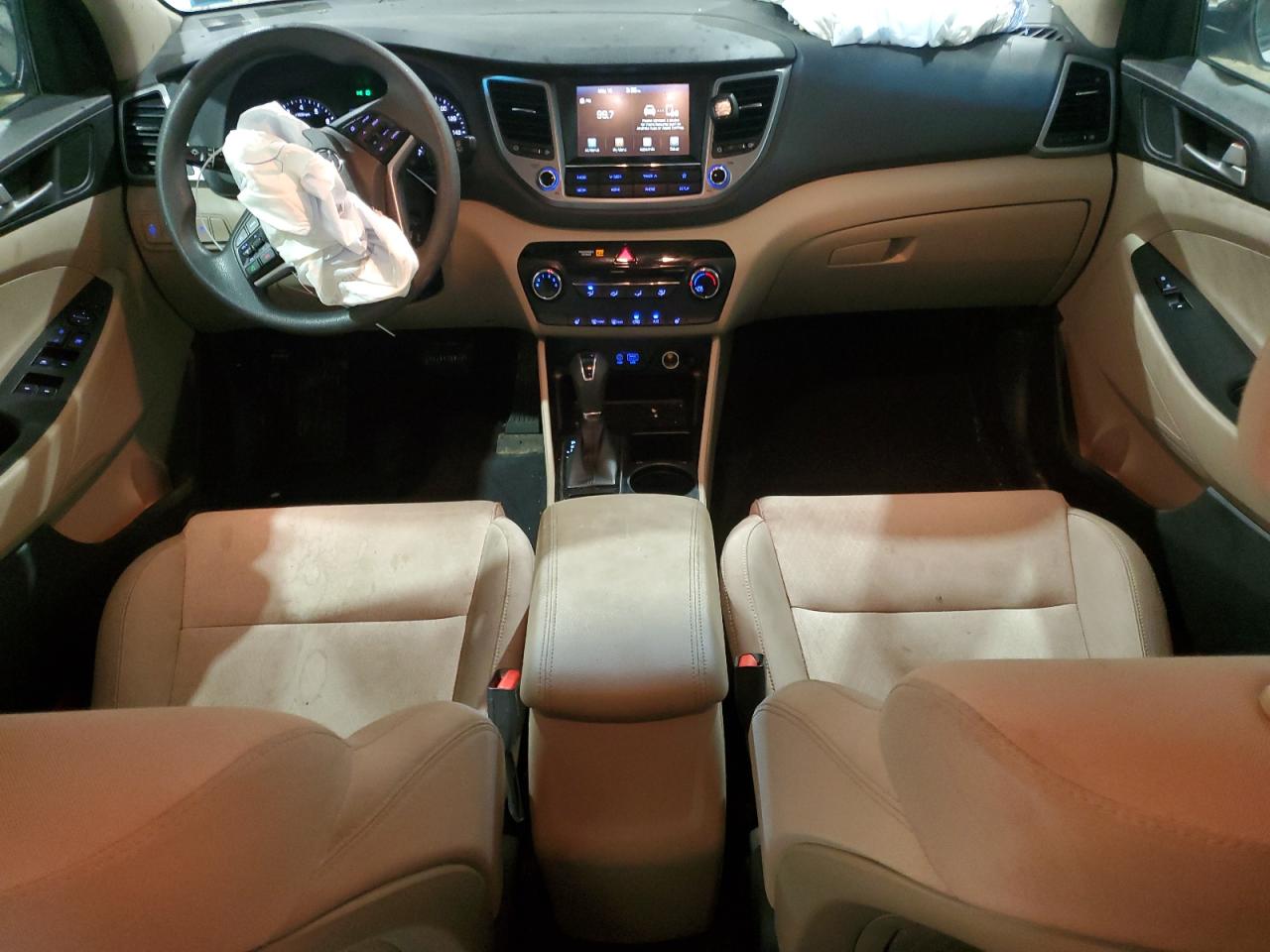 KM8J3CA47JU747213 2018 Hyundai Tucson Sel