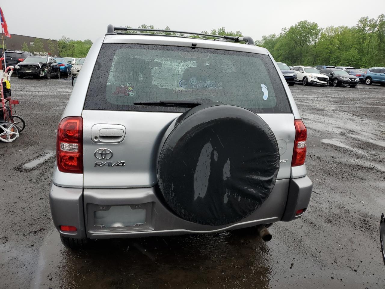 JTEHD20V946011611 2004 Toyota Rav4