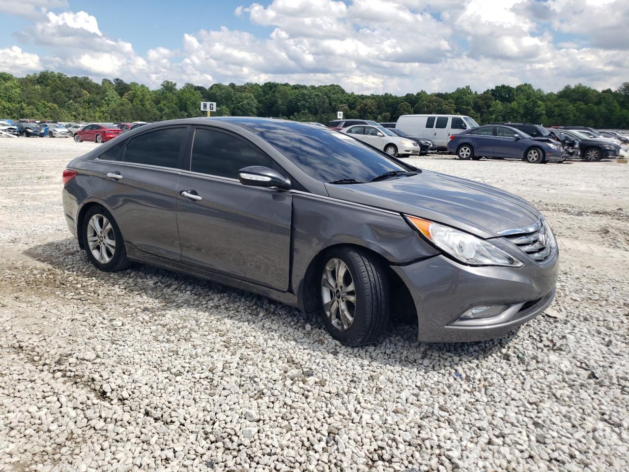 5NPEC4AC5DH617495 2013 Hyundai Sonata Se