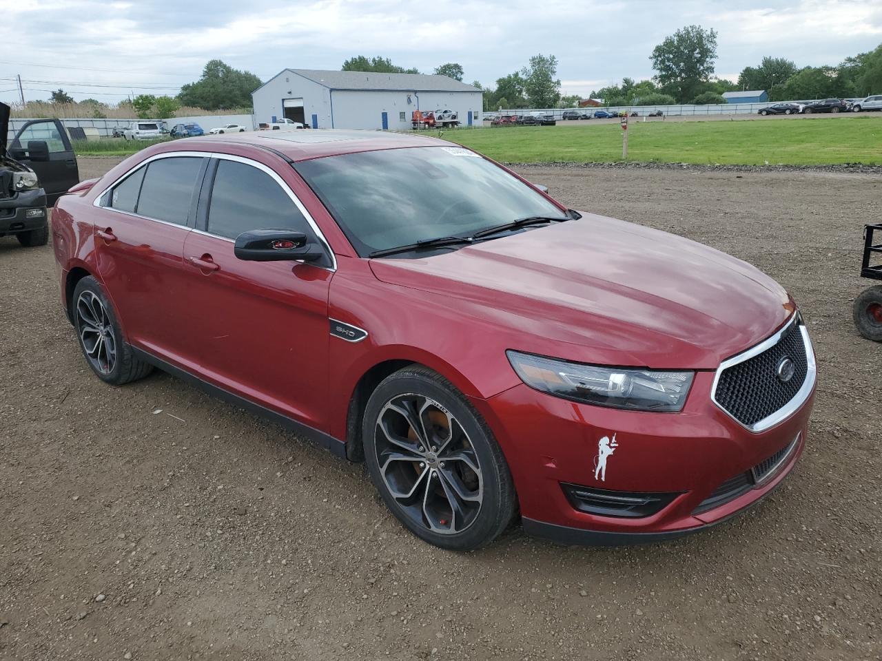 1FAHP2KT9DG100134 2013 Ford Taurus Sho