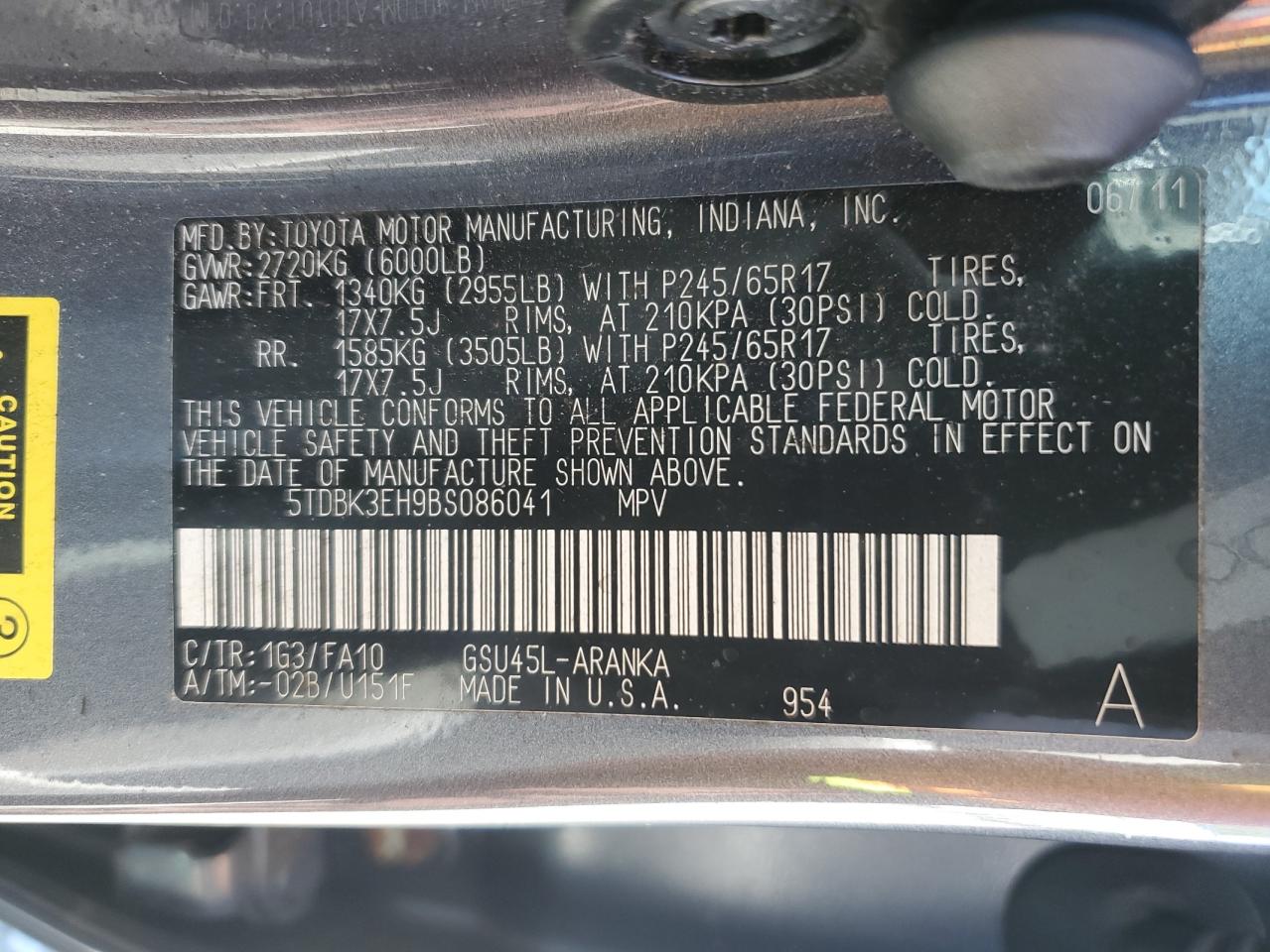 5TDBK3EH9BS086041 2011 Toyota Highlander Base