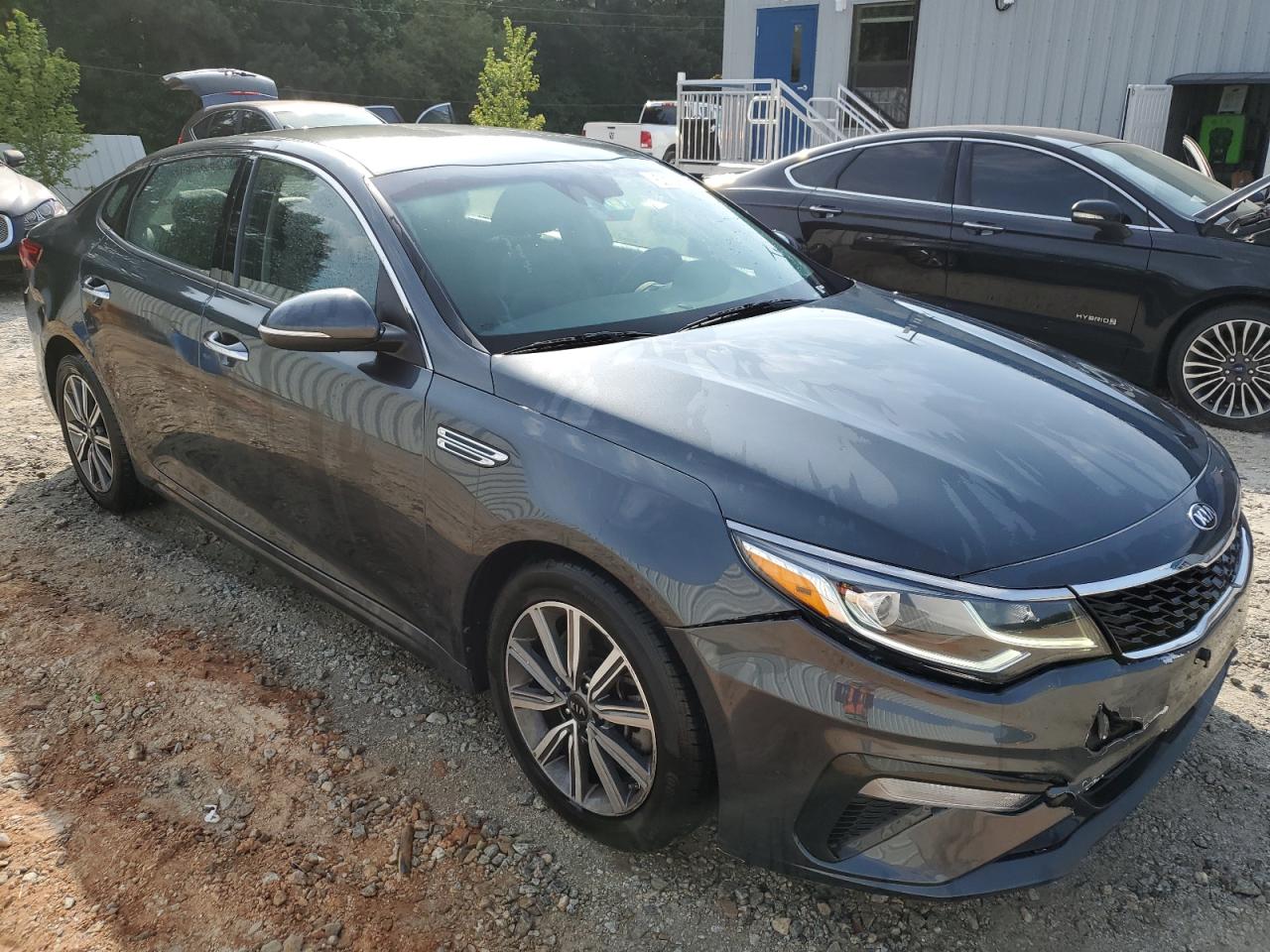 5XXGU4L10KG380070 2019 Kia Optima Ex