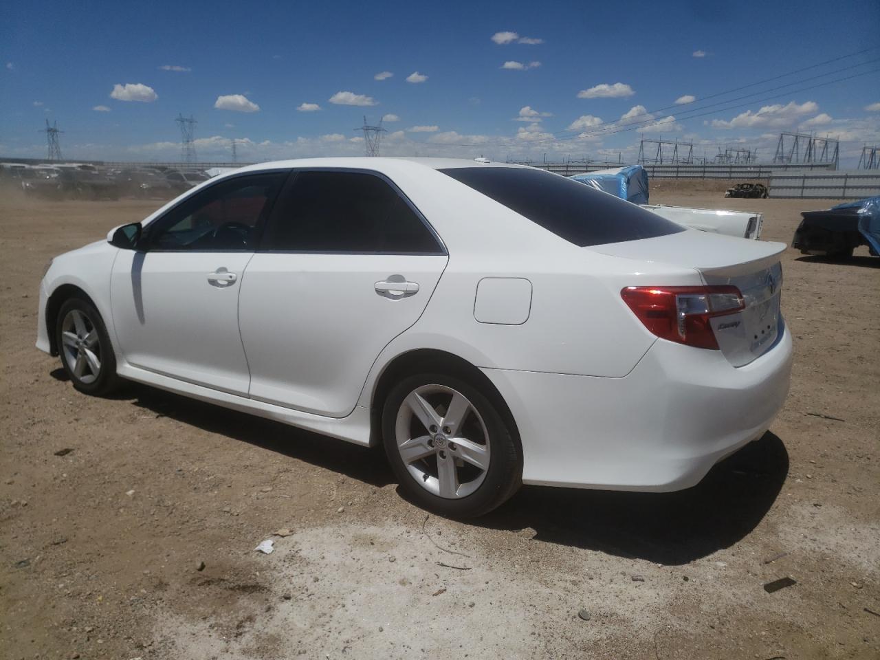 4T1BF1FK8EU325724 2014 Toyota Camry L