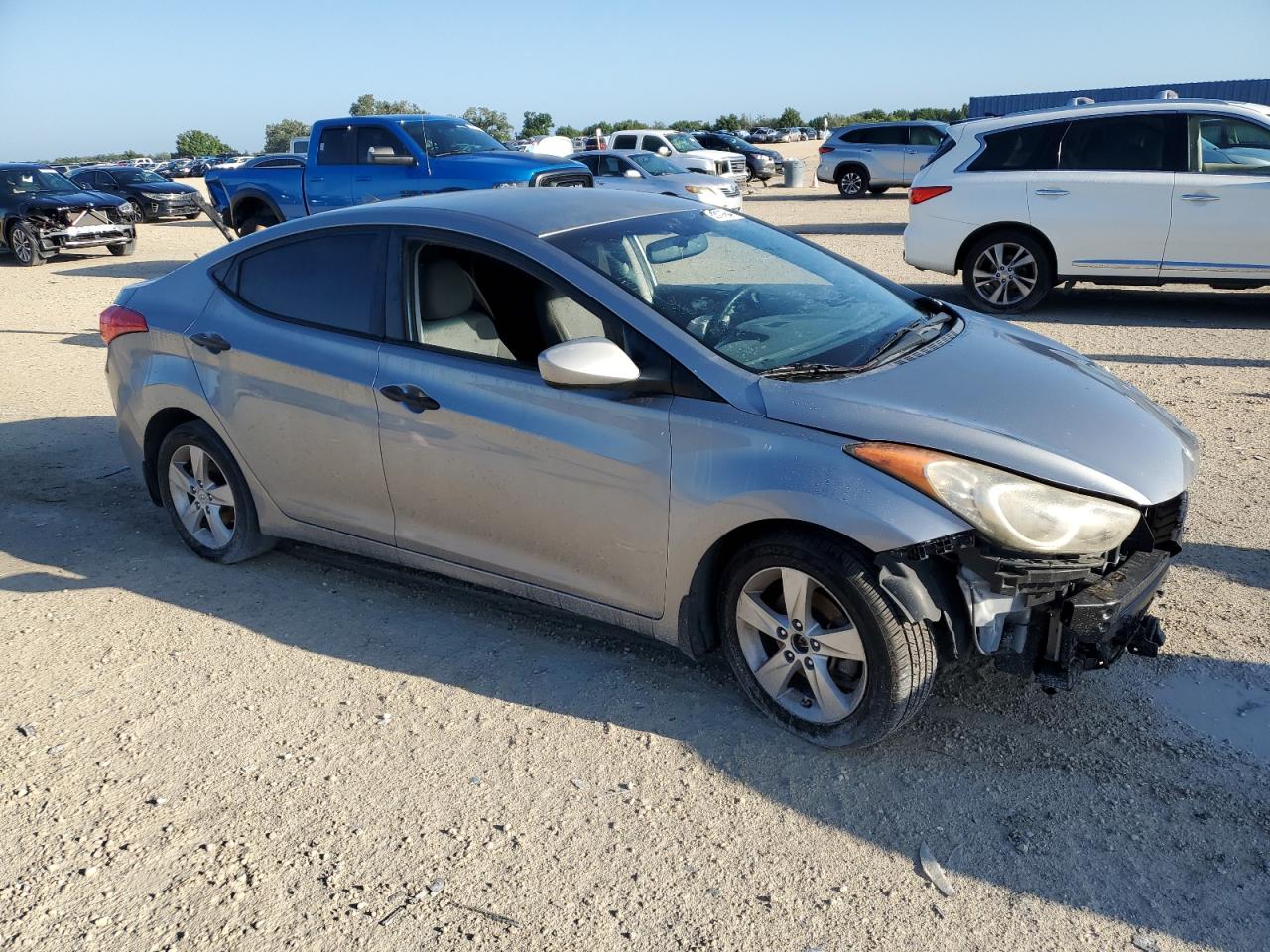 KMHDH4AE7DU517799 2013 Hyundai Elantra Gls