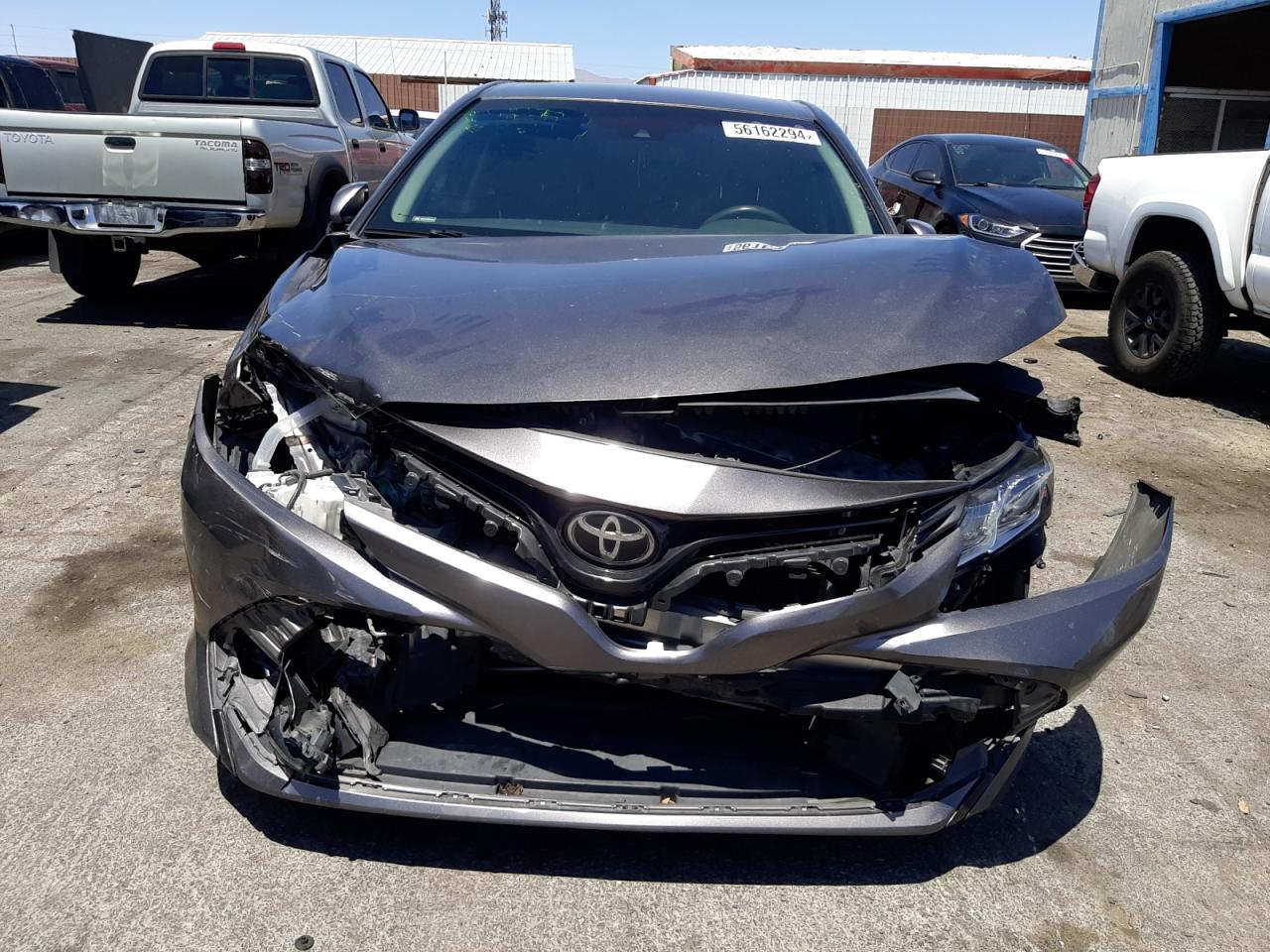 2018 Toyota Camry L vin: 4T1B11HK3JU536769