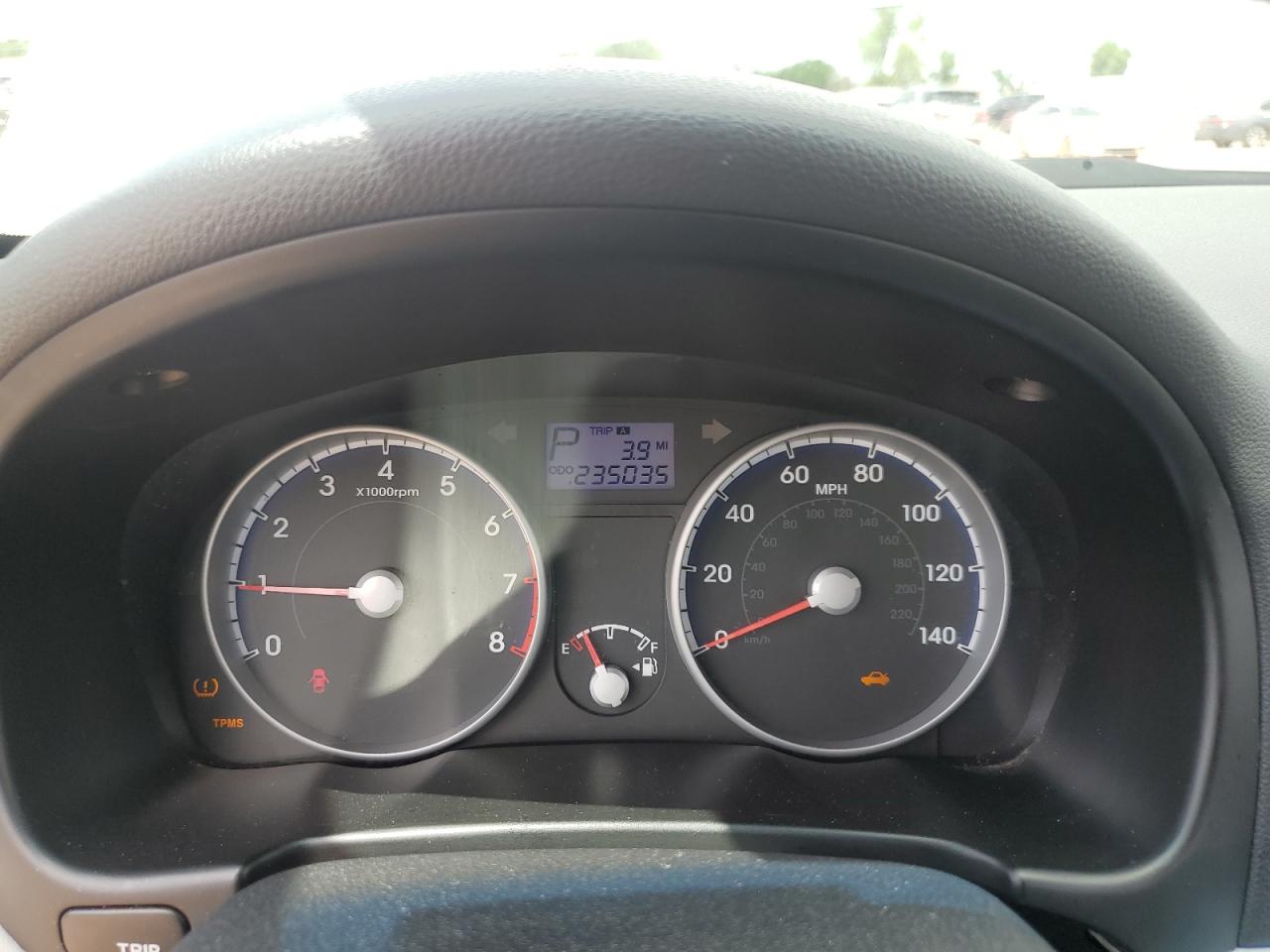 KMHCN4AC2AU428768 2010 Hyundai Accent Gls