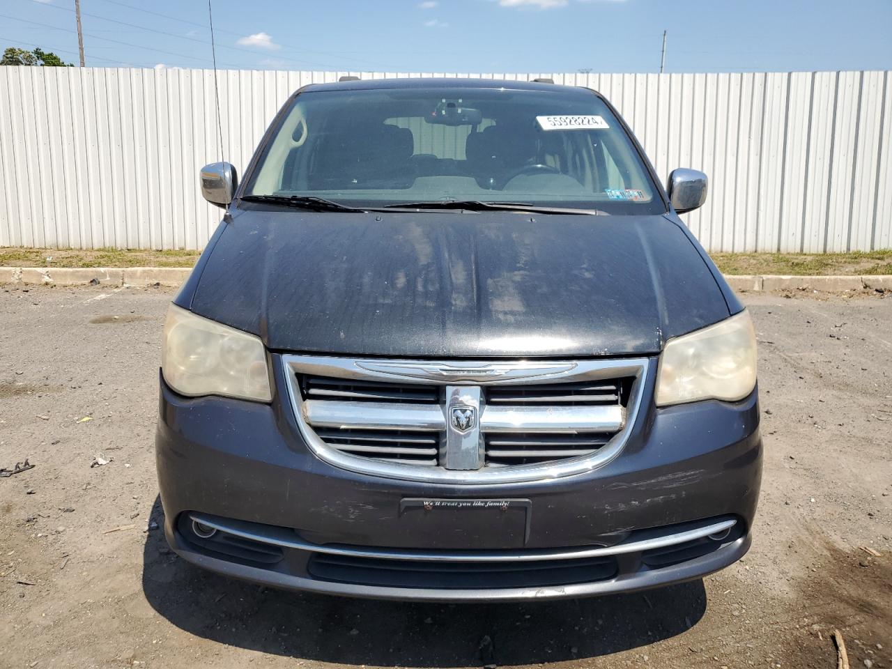 2C4RC1BG8ER207134 2014 Chrysler Town & Country Touring