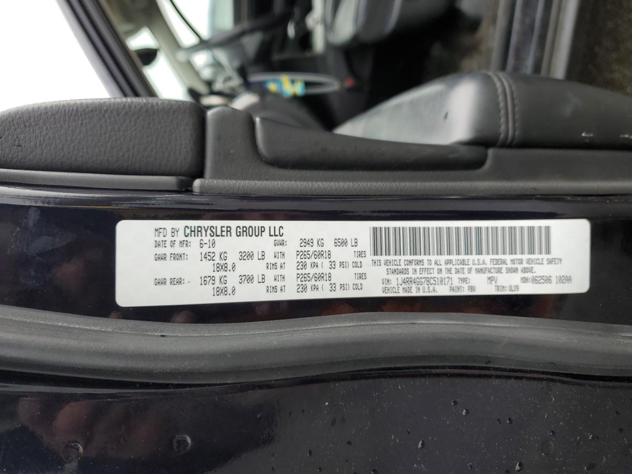 1J4RR4GG7BC510171 2011 Jeep Grand Cherokee Laredo